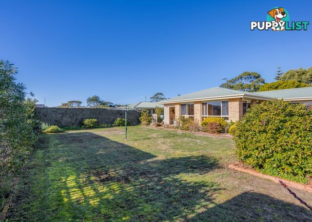 Unit 2/2 Heather Place ST HELENS TAS 7216