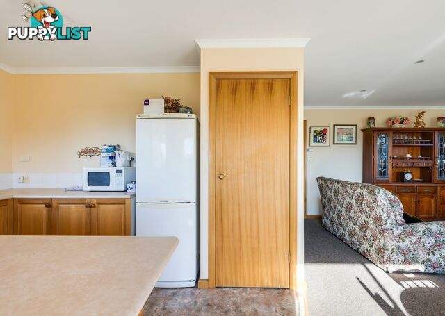 Unit 2/2 Heather Place ST HELENS TAS 7216