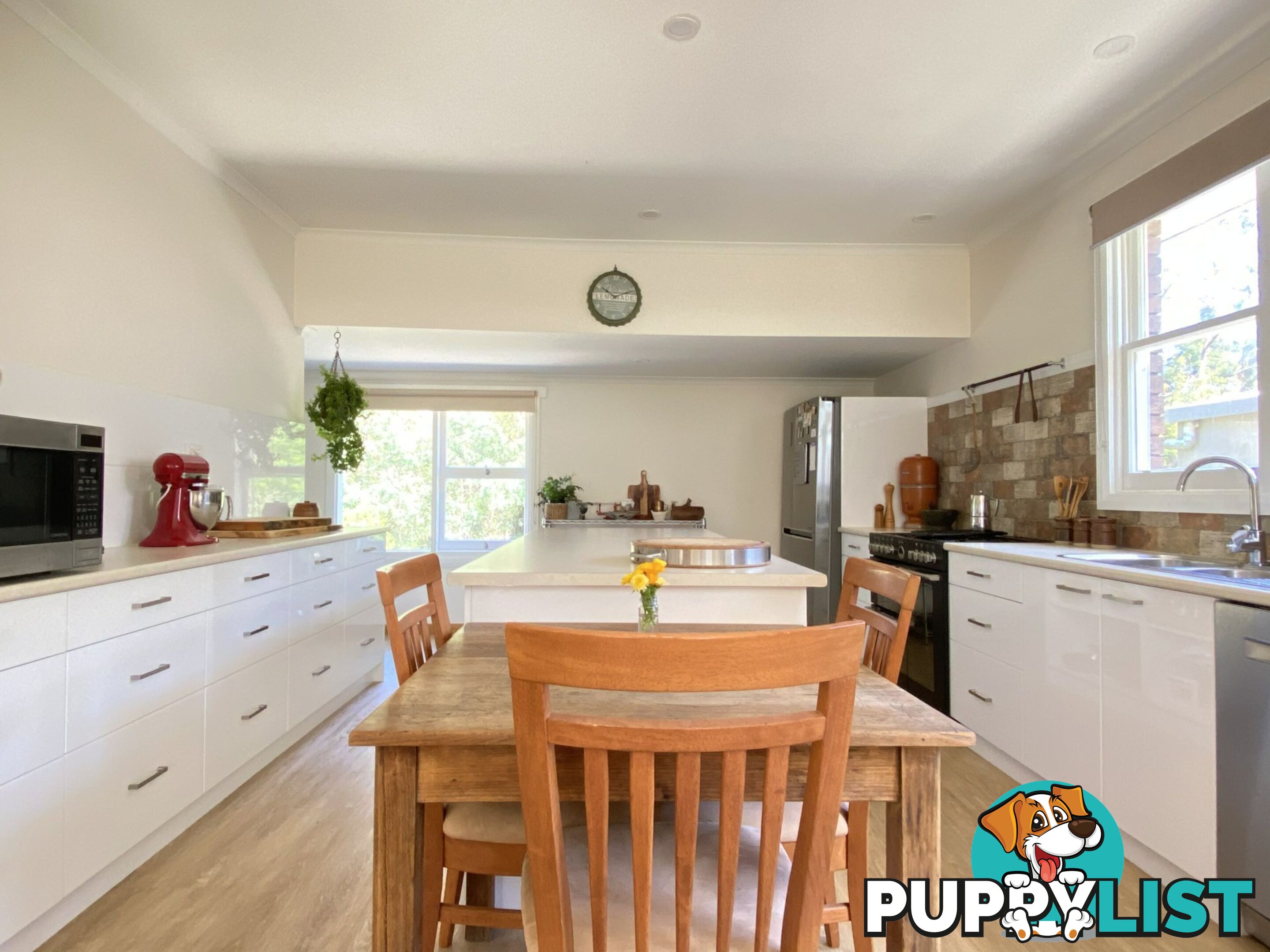 3 Brooks Road ST HELENS TAS 7216