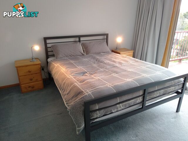 188 Main Road BINALONG BAY TAS 7216