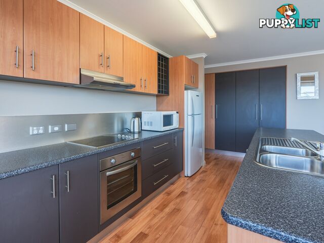 10 Maori Place AKAROA TAS 7216