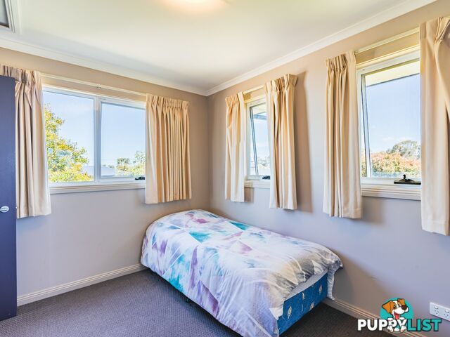 10 Maori Place AKAROA TAS 7216