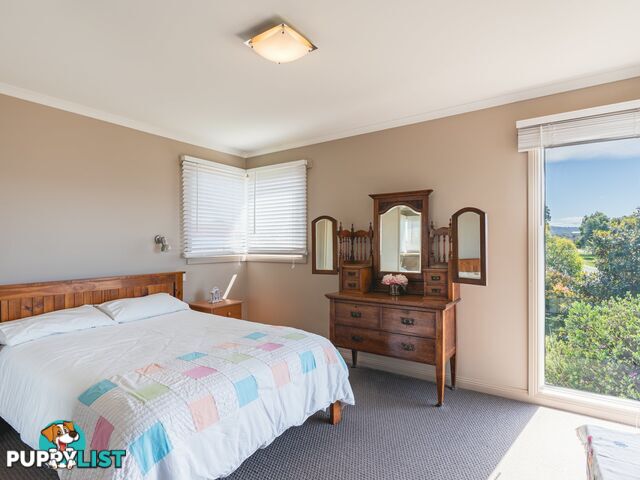 10 Maori Place AKAROA TAS 7216