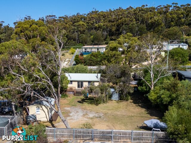 175 Main Road BINALONG BAY TAS 7216