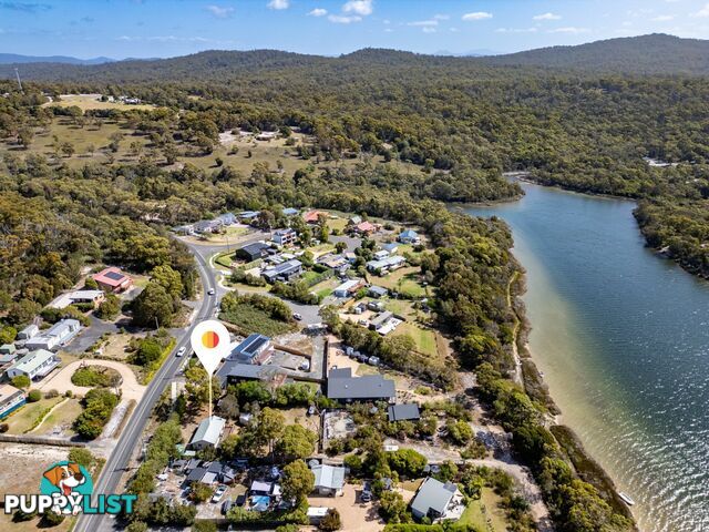 175 Main Road BINALONG BAY TAS 7216