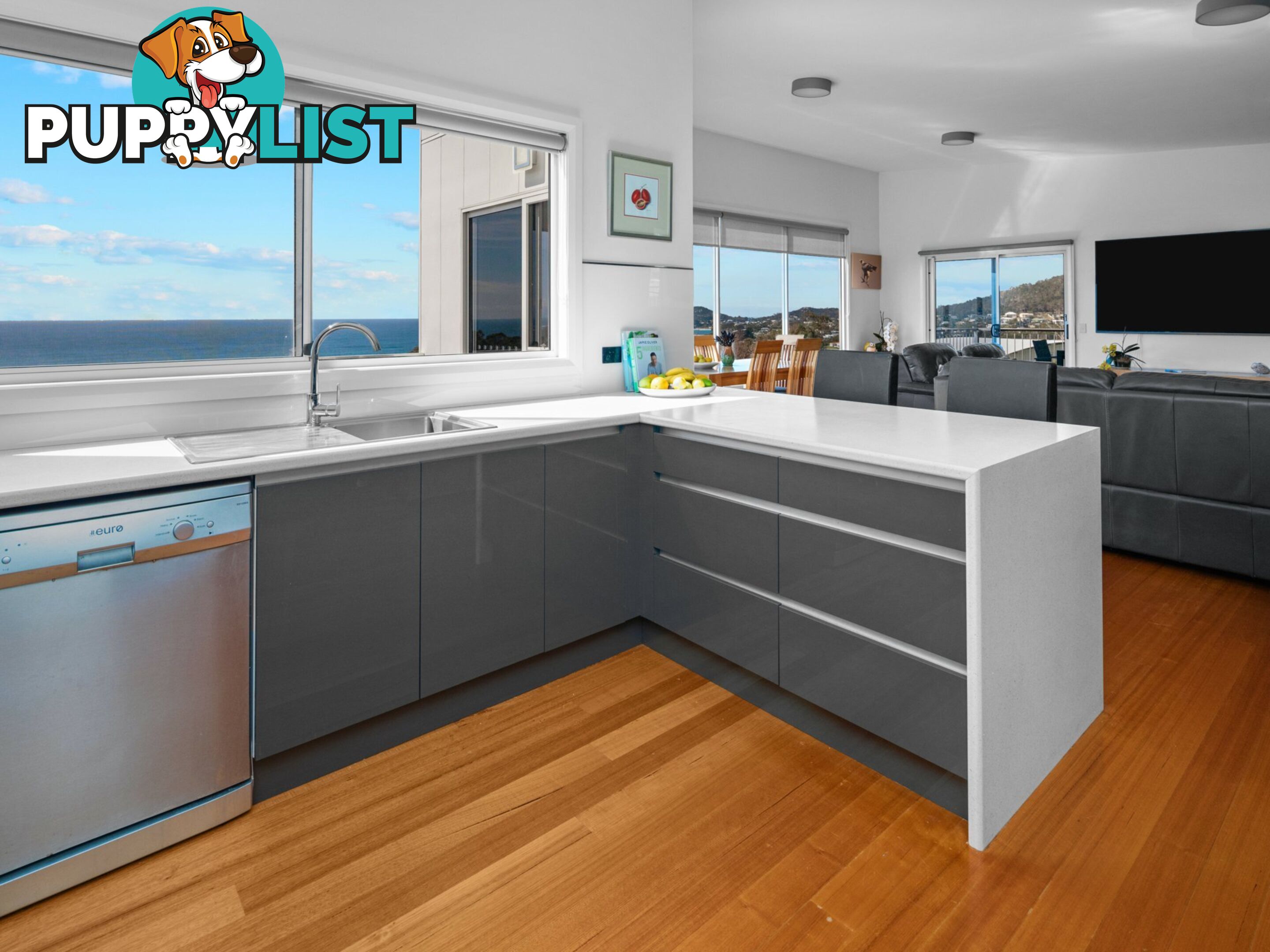 152 Tasman Highway BICHENO TAS 7215