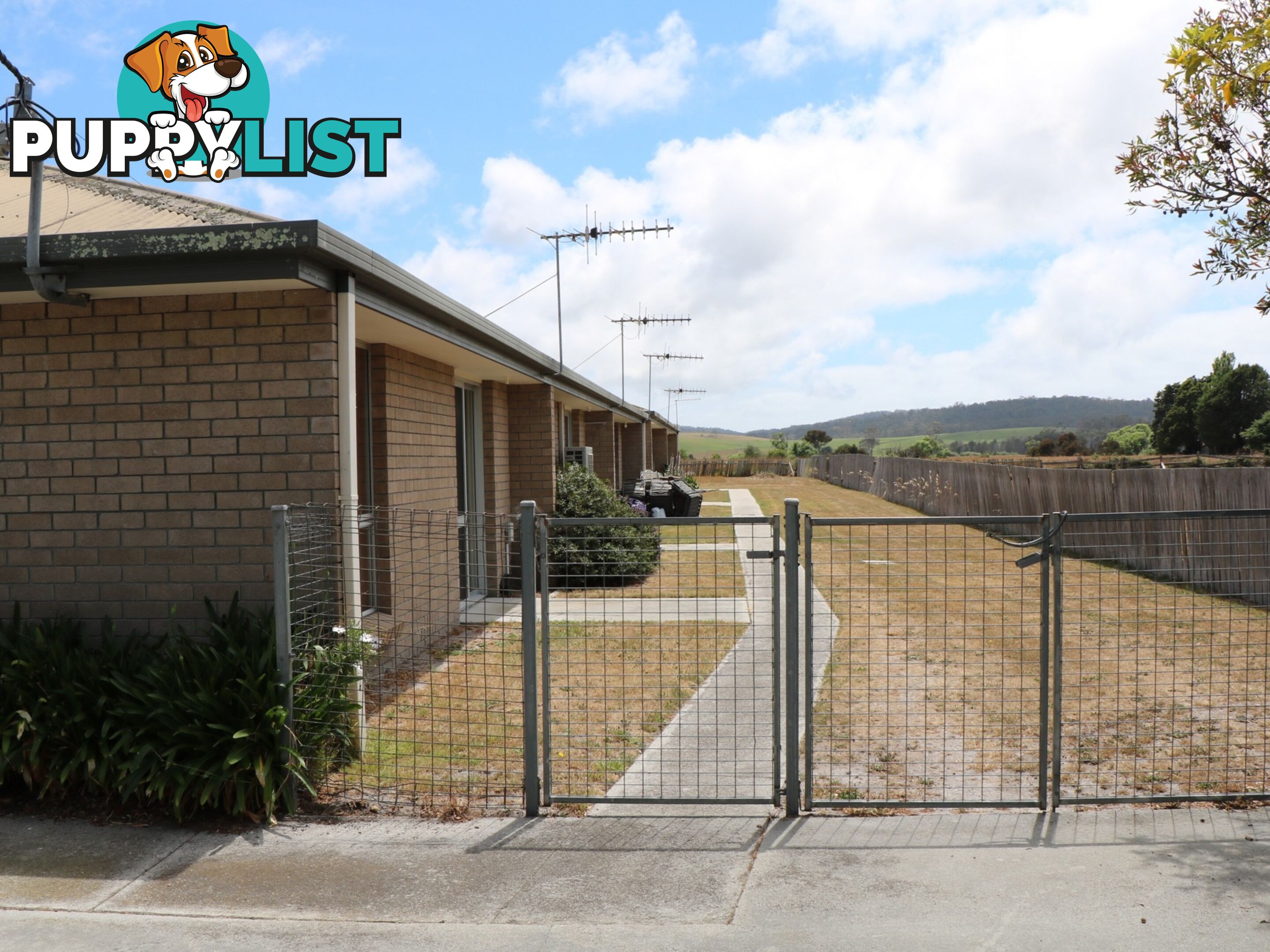 Unit 2/18 Tully Street ST HELENS TAS 7216