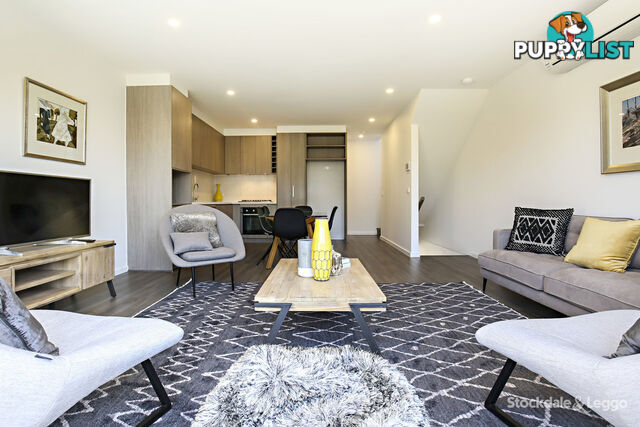 31 Collared Close BUNDOORA VIC 3083