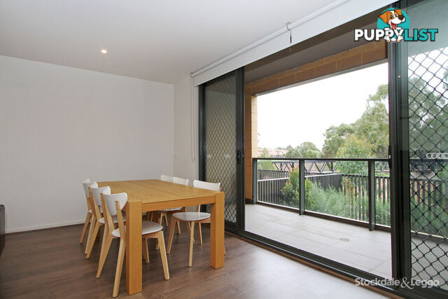 1/1 Collared Close BUNDOORA VIC 3083