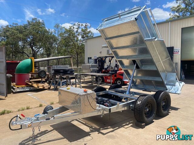 HYDRAULIC TIPPER TRAILER