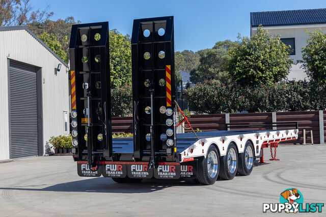 NEW 2024 FWR ELITE Tri Axle Tag Trailer