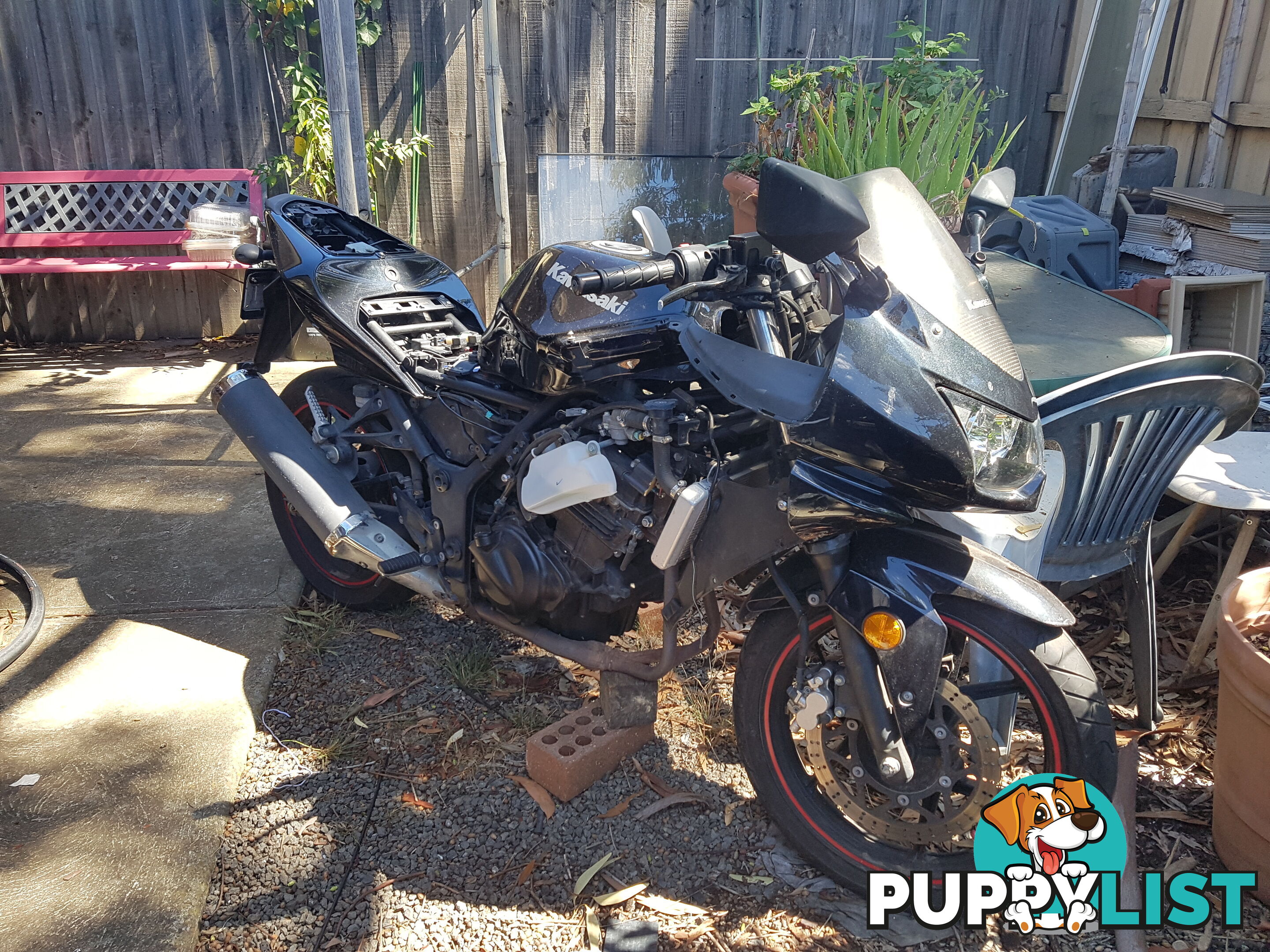 2012 Kawasaki Ninja 250R (EX250J) $600