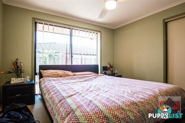 5 Clarke Close Edens Landing QLD 4207