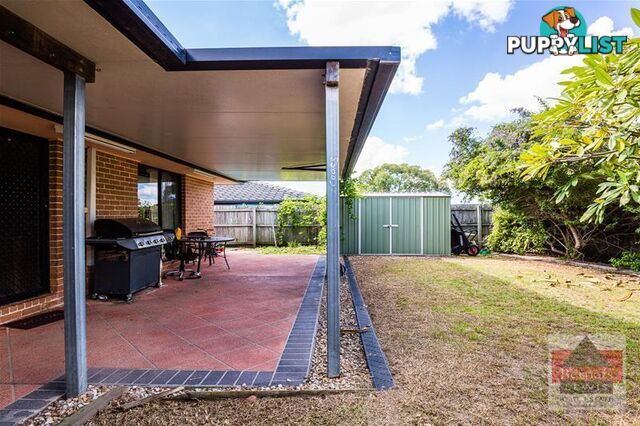 5 Clarke Close Edens Landing QLD 4207