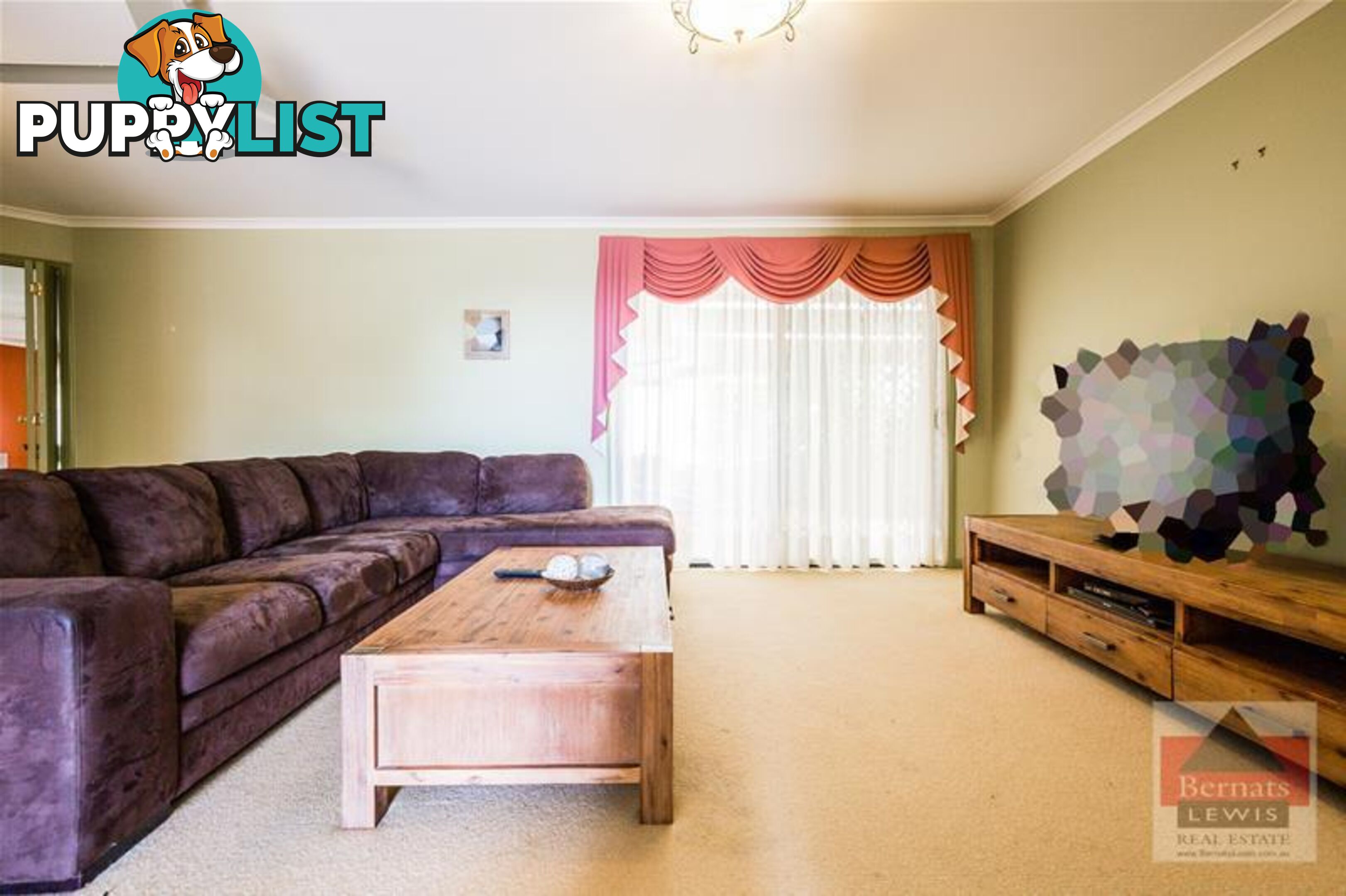 5 Clarke Close Edens Landing QLD 4207