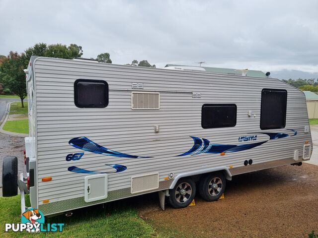 2013 Coromal LIFESTYLE L667s Semi Off Road Caravan