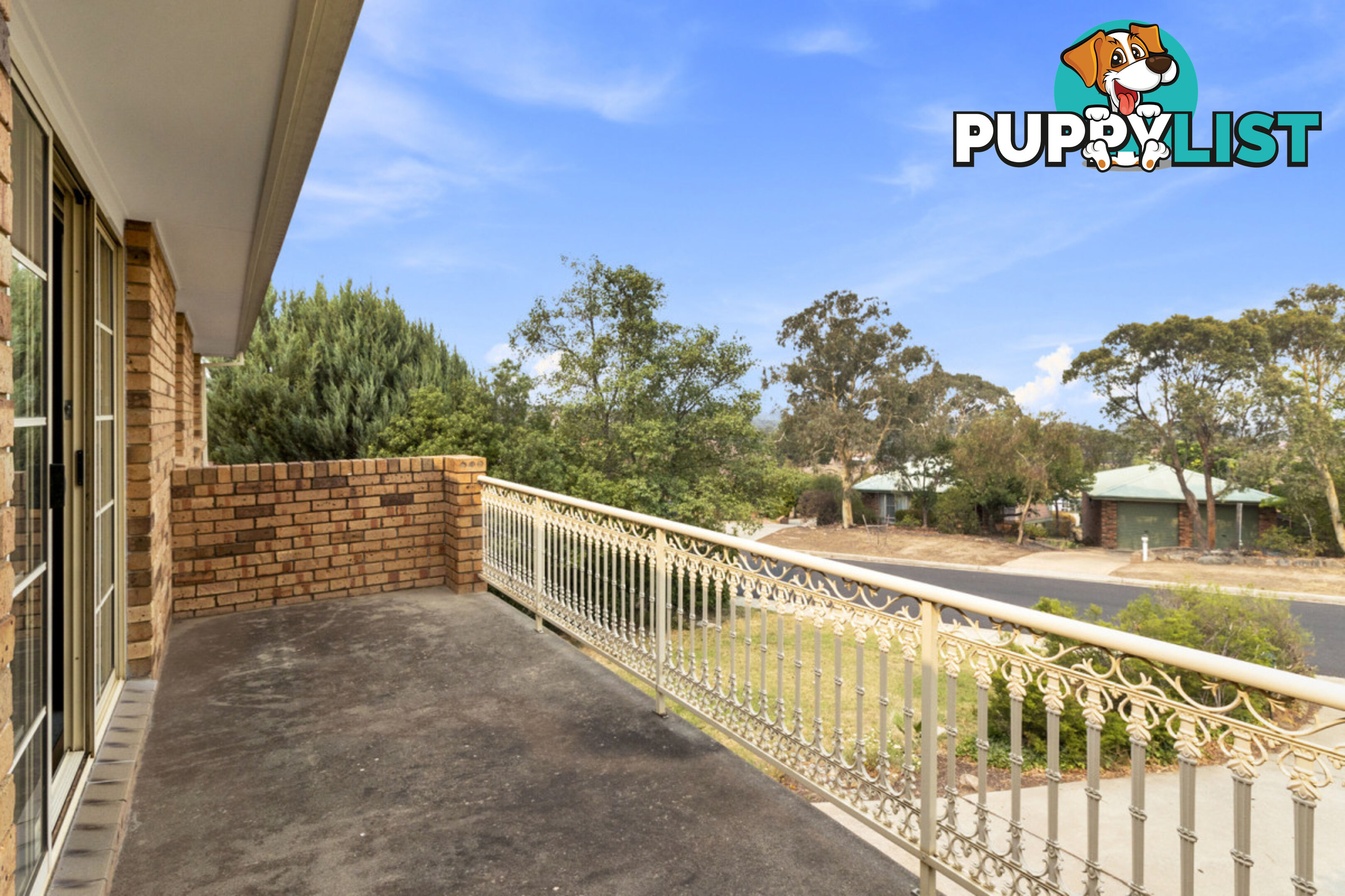 61 Crest Park Parade QUEANBEYAN NSW 2620