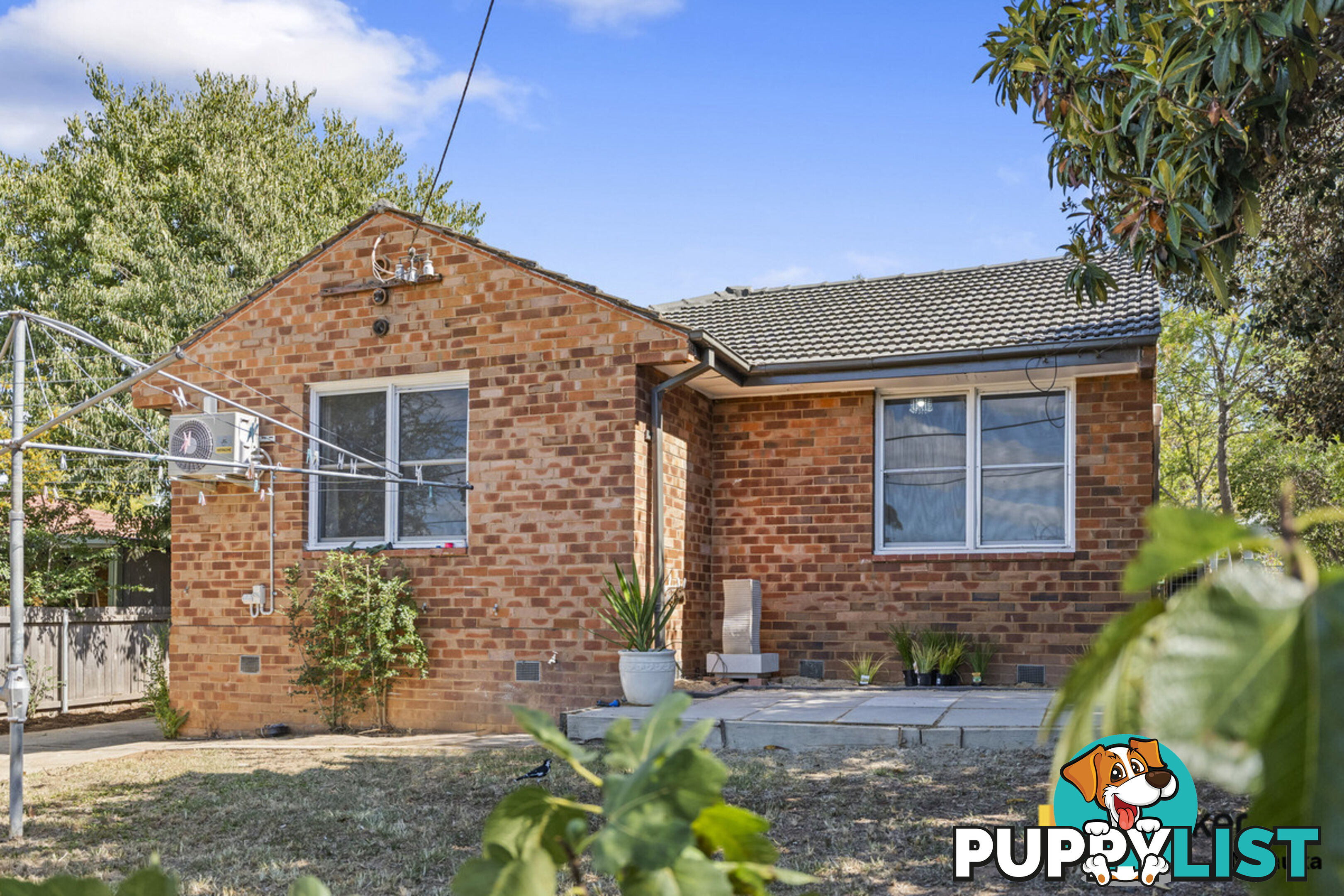 49 Walker Crescent NARRABUNDAH ACT 2604