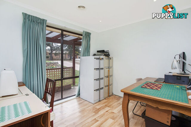 69 Clive Steele Avenue MONASH ACT 2904