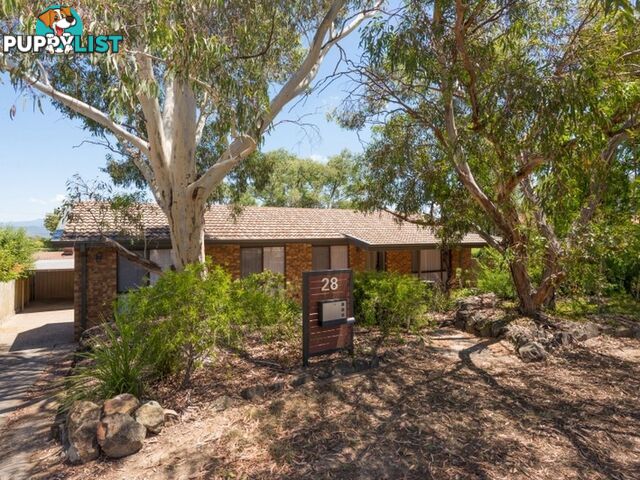 28 Baskerville Street CHISHOLM ACT 2905