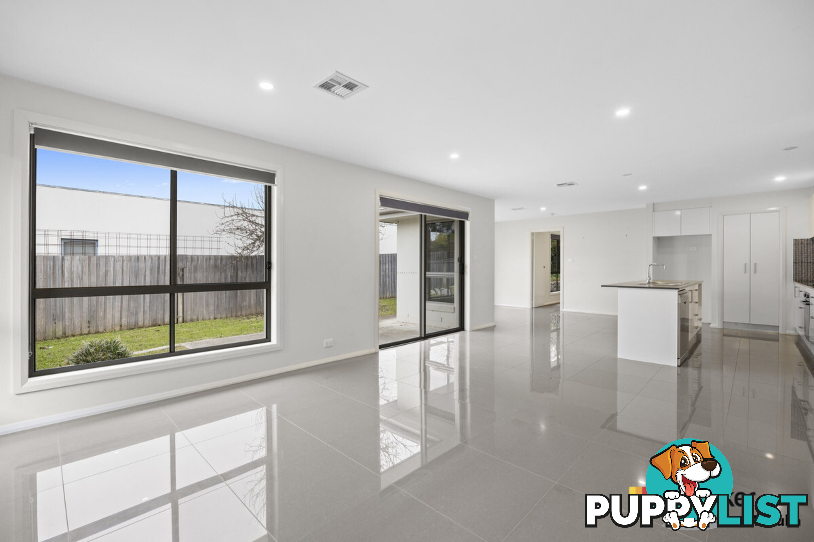 54B McCulloch Street CURTIN ACT 2605