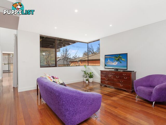 17 MacGregor Street DEAKIN ACT 2600