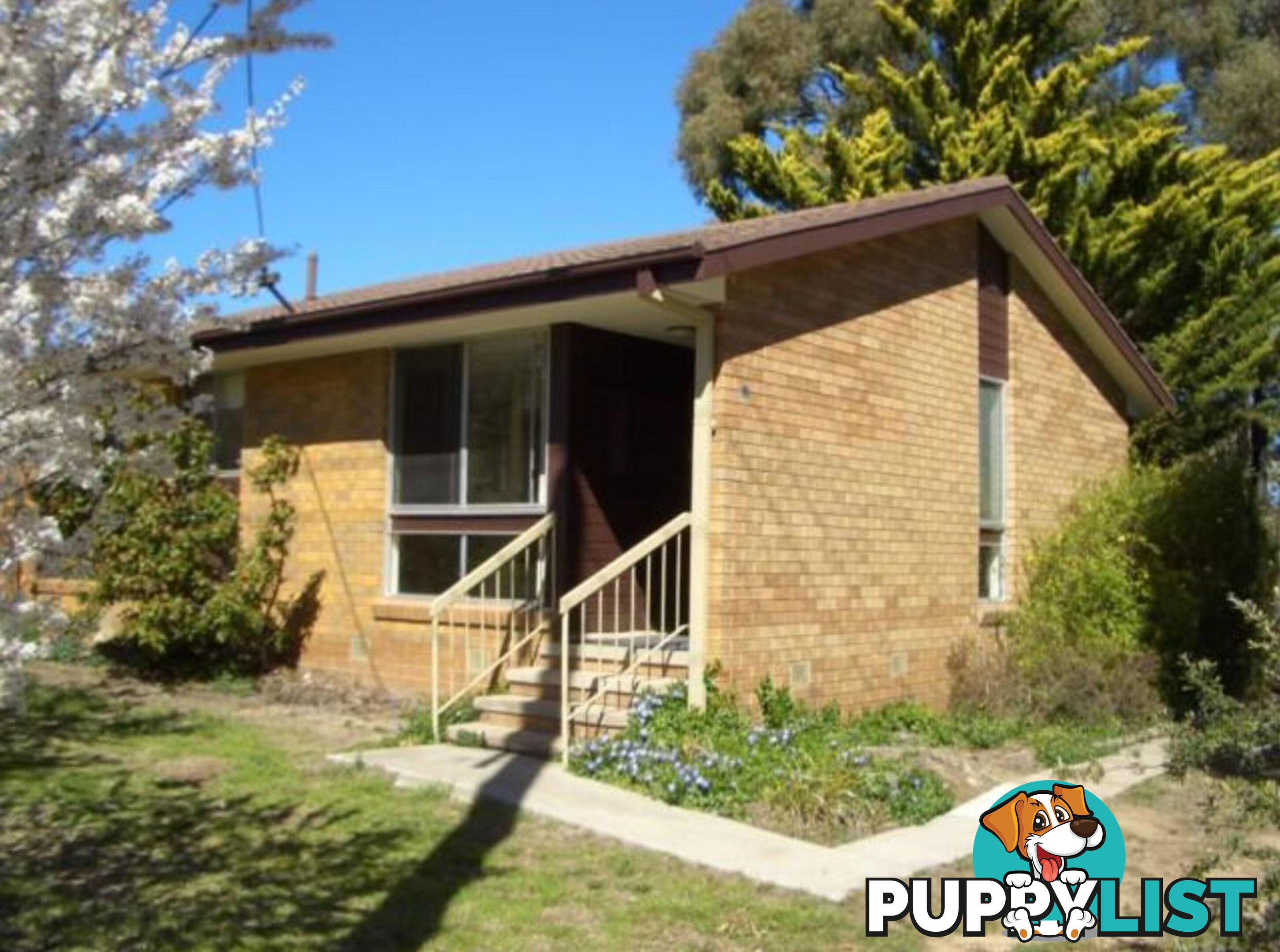 10 Brooke Place WANNIASSA ACT 2903