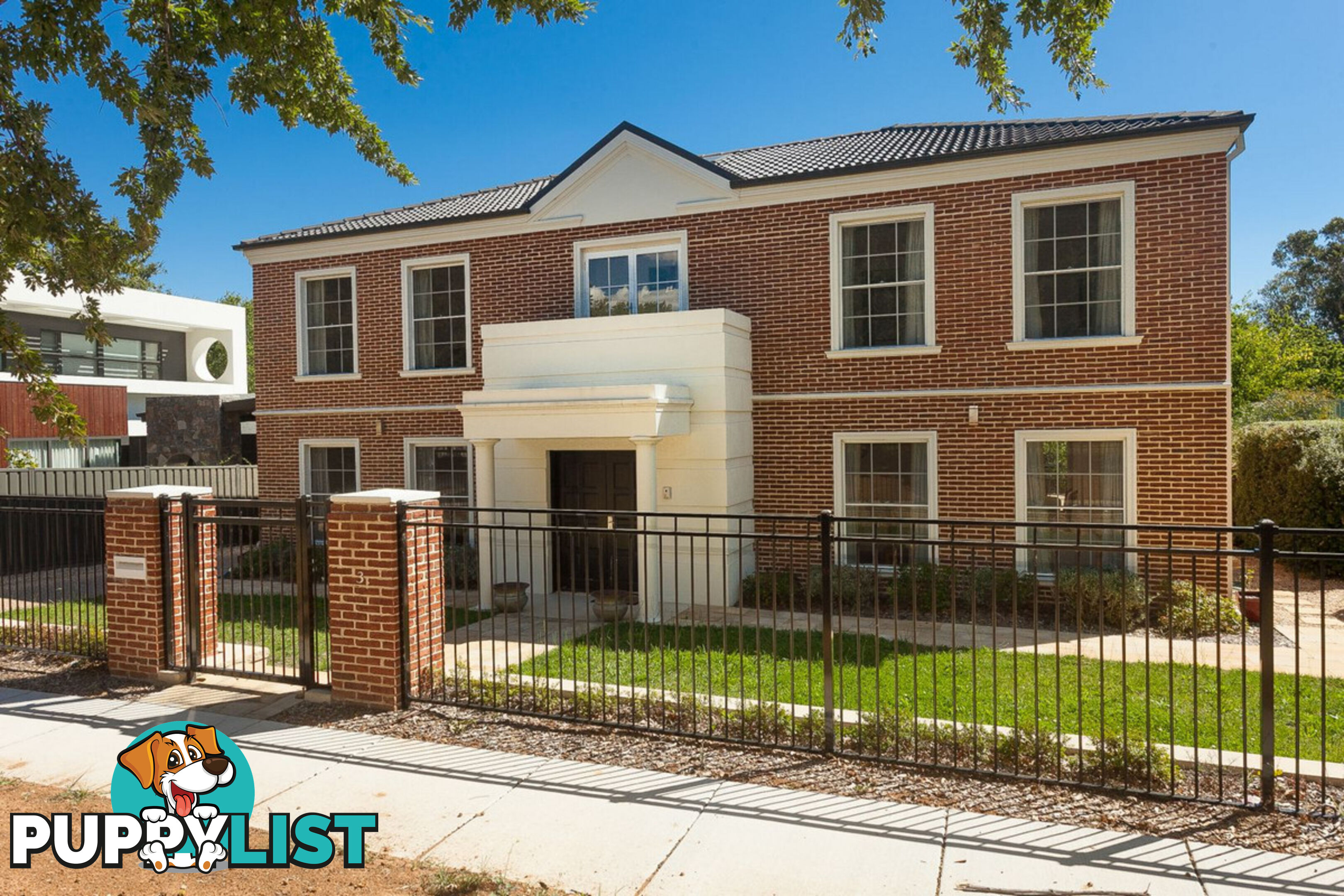 3 Francis Street YARRALUMLA ACT 2600