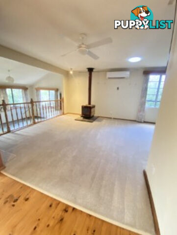 8 Wells Gardens, GRIFFITH ACT 2603