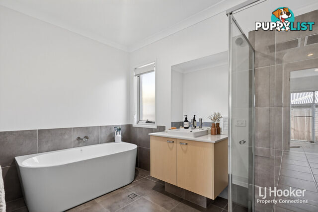 118 Halpine Parade WARNER QLD 4500