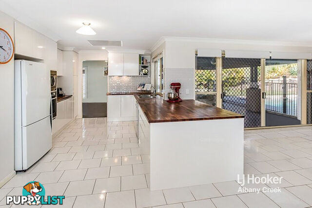 6 Peterson Place BRIDGEMAN DOWNS QLD 4035