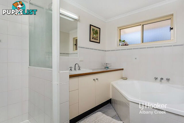 6 Peterson Place BRIDGEMAN DOWNS QLD 4035