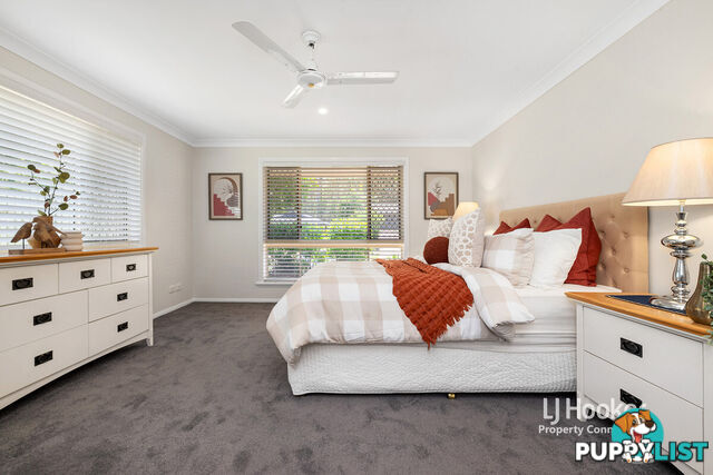 19 Flinders Way ALBANY CREEK QLD 4035