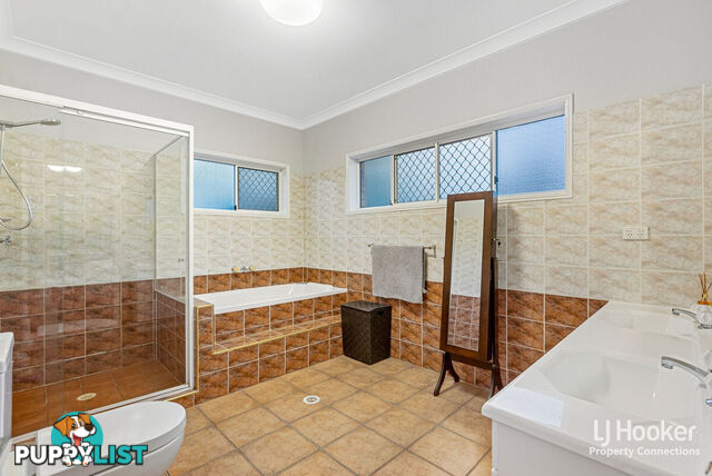 14 Raven Court WARNER QLD 4500