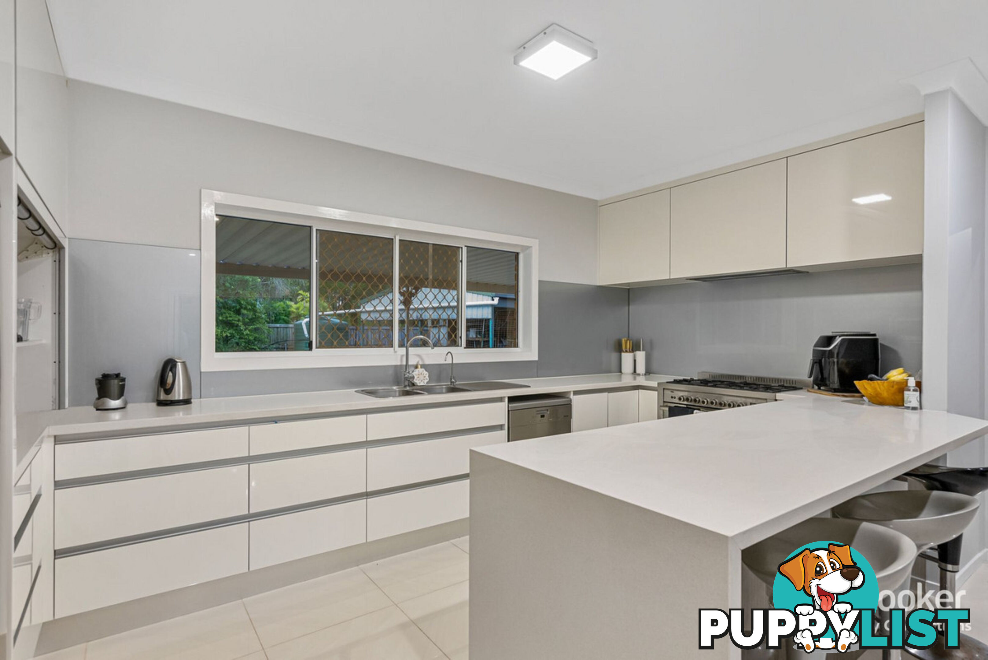 14 Raven Court WARNER QLD 4500