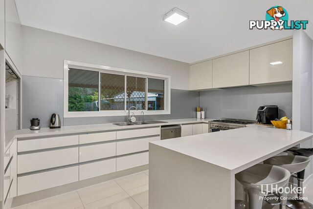 14 Raven Court WARNER QLD 4500