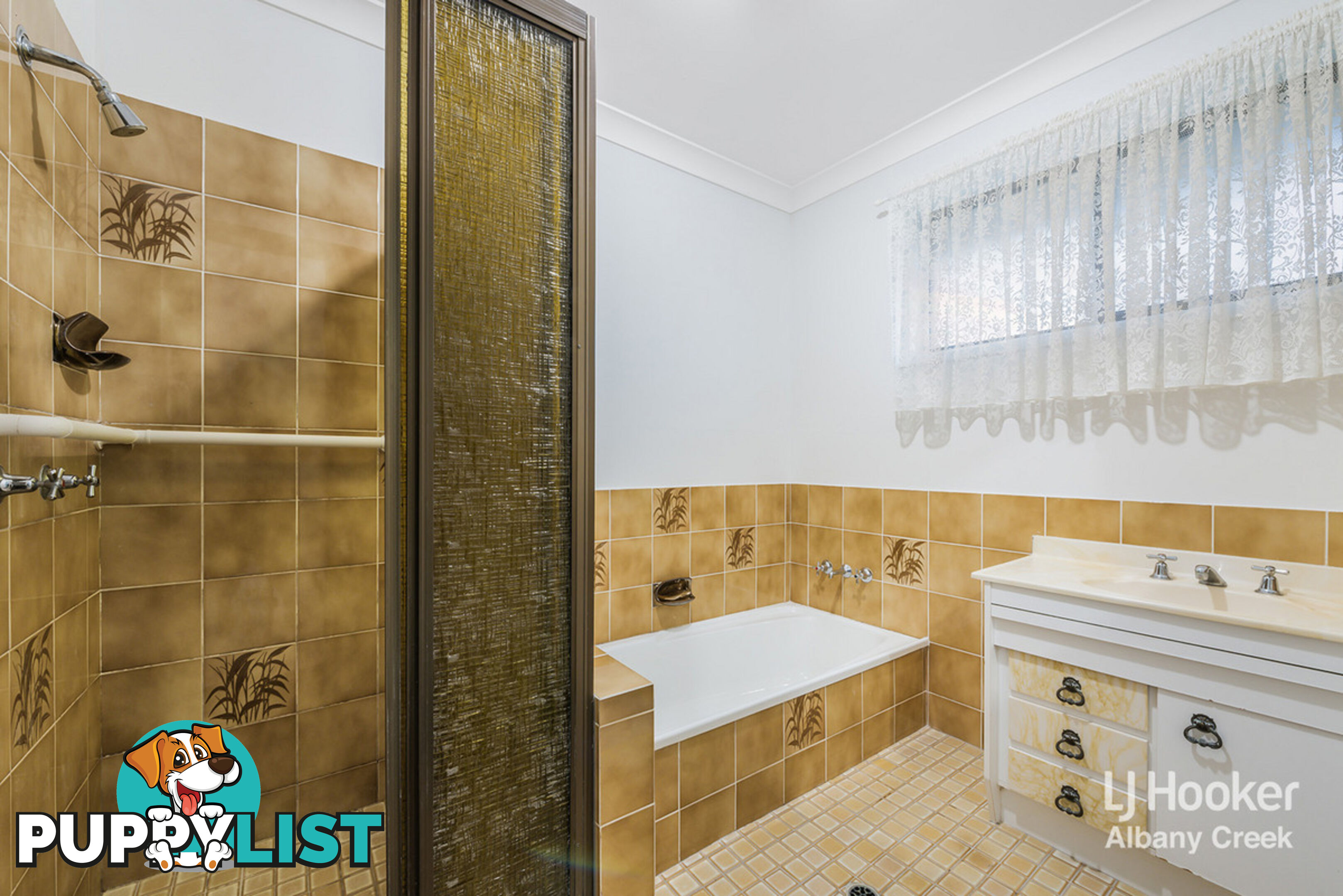 8 Osmond Street MCDOWALL QLD 4053