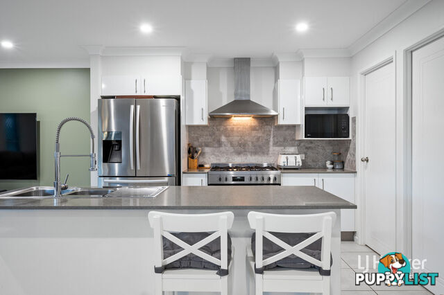 56 Samuel Road GRIFFIN QLD 4503