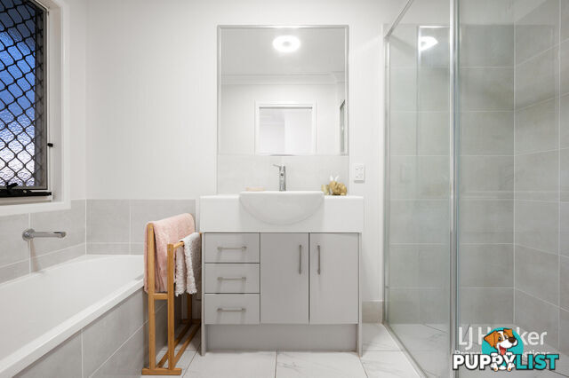 56 Samuel Road GRIFFIN QLD 4503