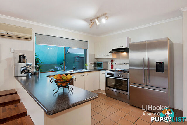 34 Daniel Drive ALBANY CREEK QLD 4035