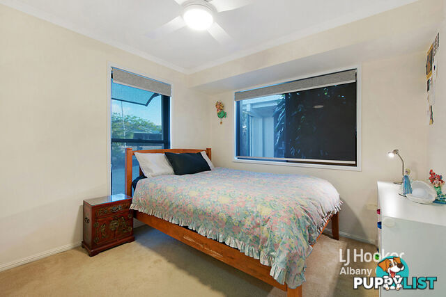 34 Daniel Drive ALBANY CREEK QLD 4035