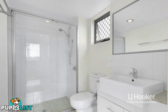 13/223 Tufnell Road BANYO QLD 4014