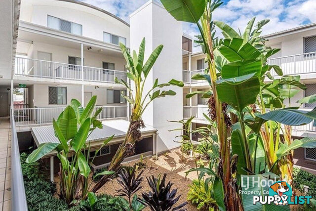 13/223 Tufnell Road BANYO QLD 4014