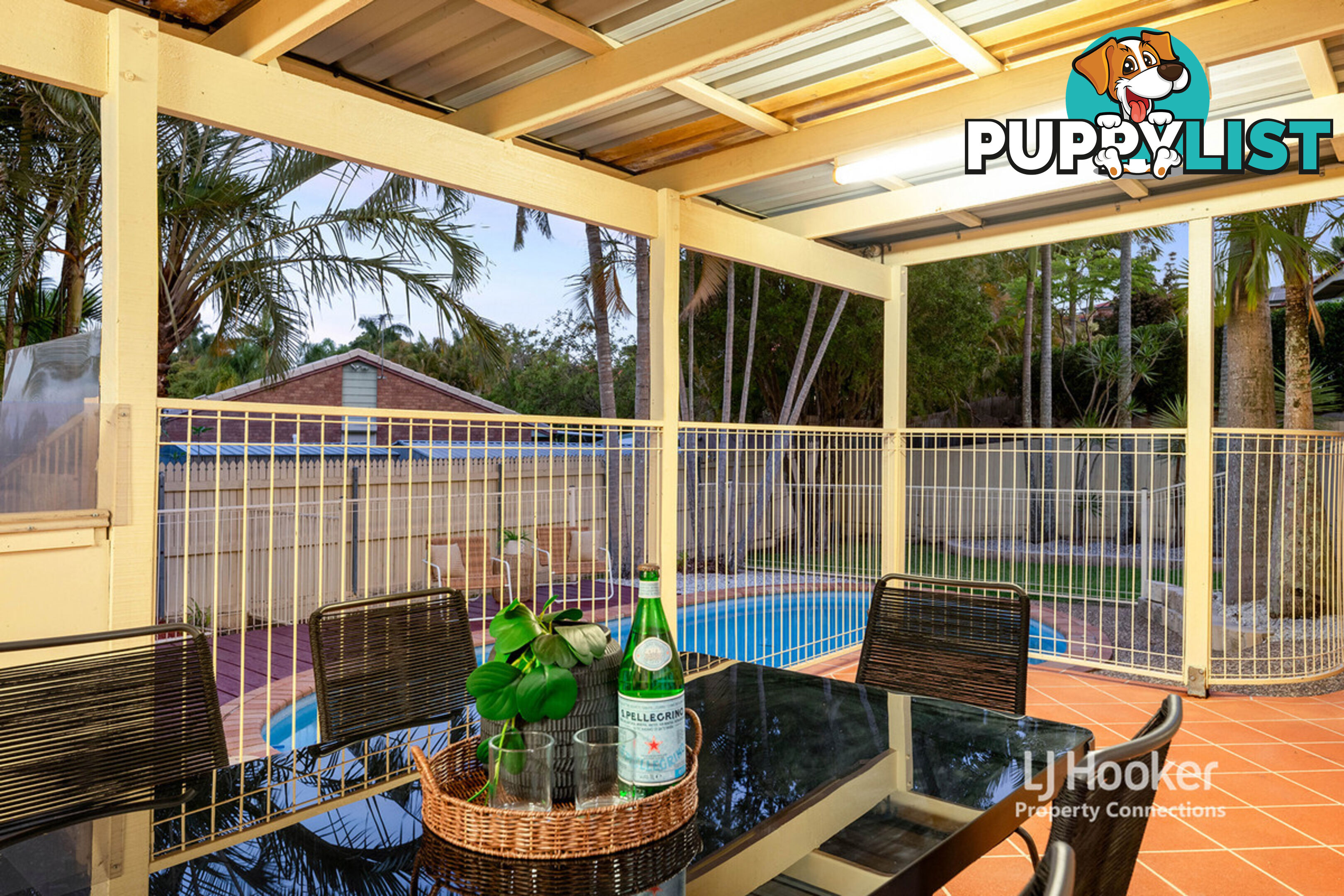 17 Atoll Crescent EATONS HILL QLD 4037