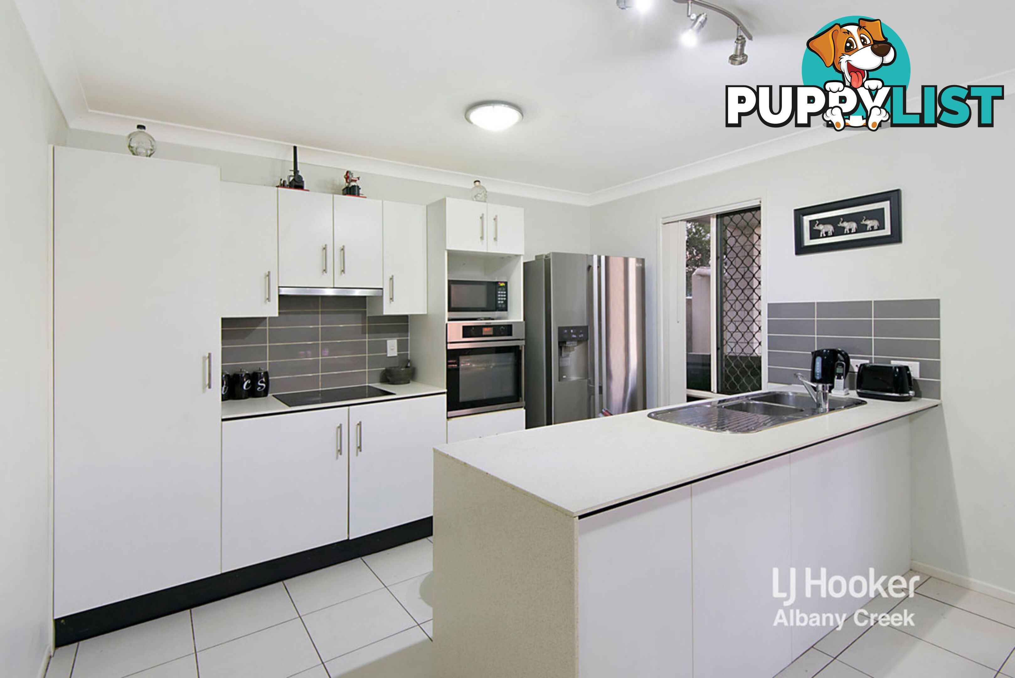 37 Paradise Street BANYO QLD 4014