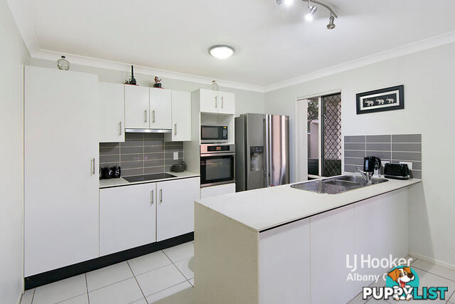 37 Paradise Street BANYO QLD 4014