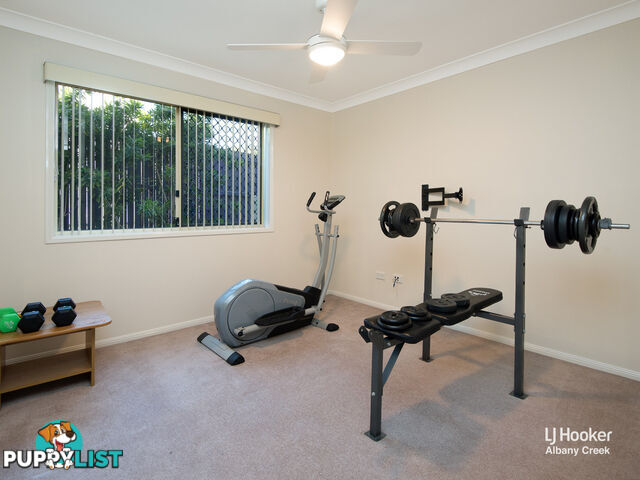 5 Lambertia Court ALBANY CREEK QLD 4035