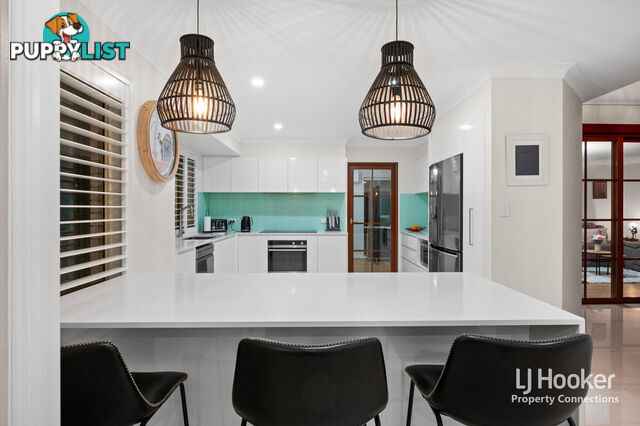 4 Monclair Court ALBANY CREEK QLD 4035