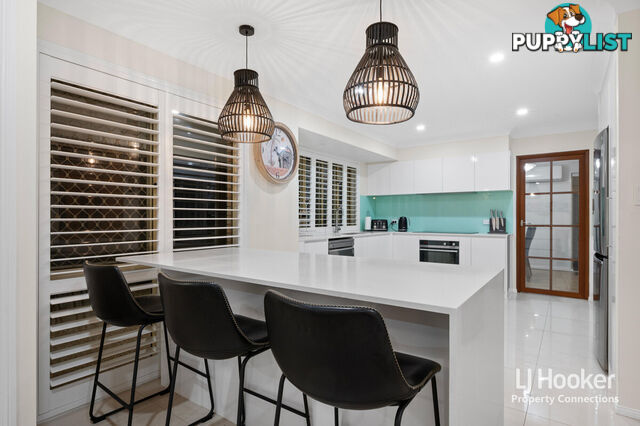 4 Monclair Court ALBANY CREEK QLD 4035