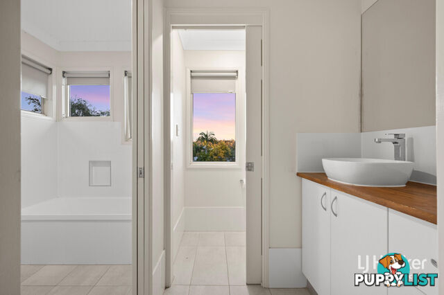 4 Monclair Court ALBANY CREEK QLD 4035